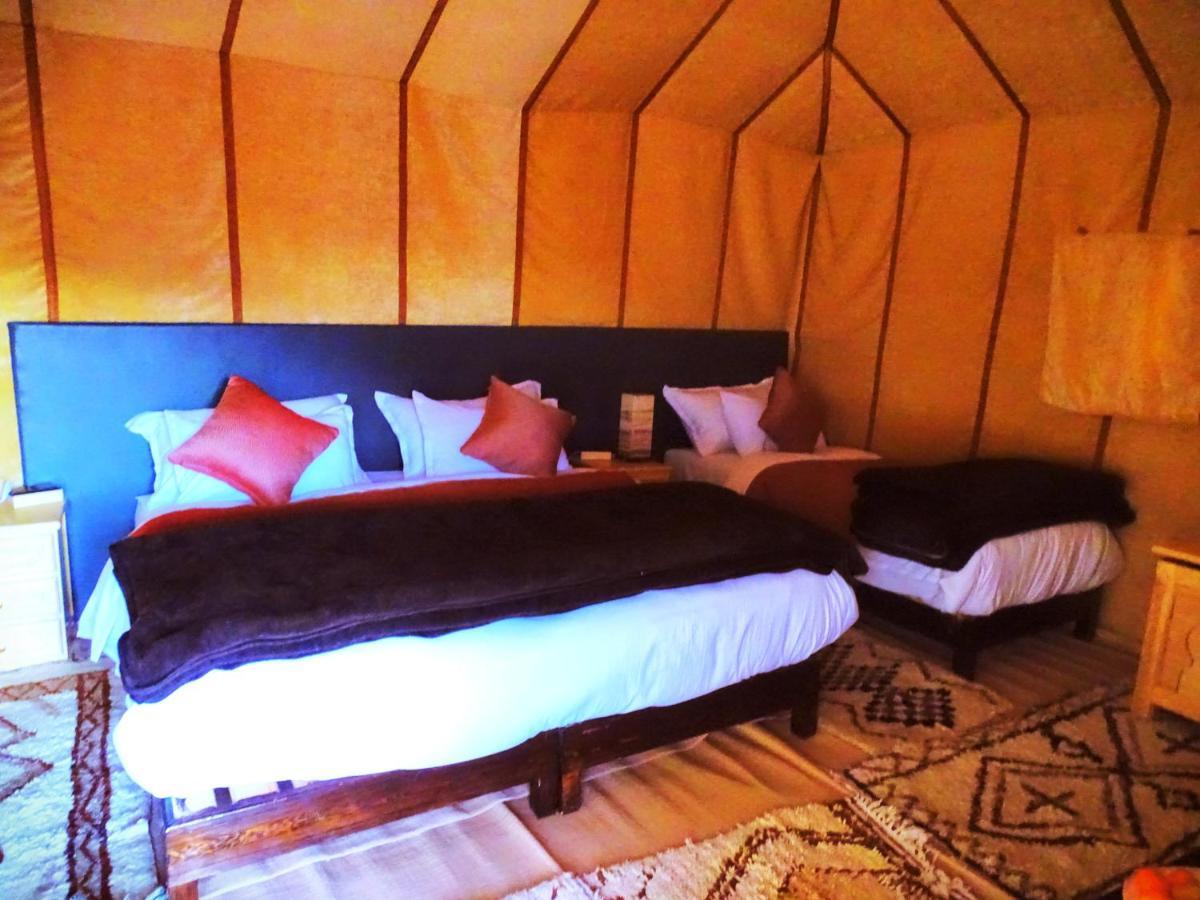 Готель Camel Trips Luxury Camp Мерзуга Екстер'єр фото