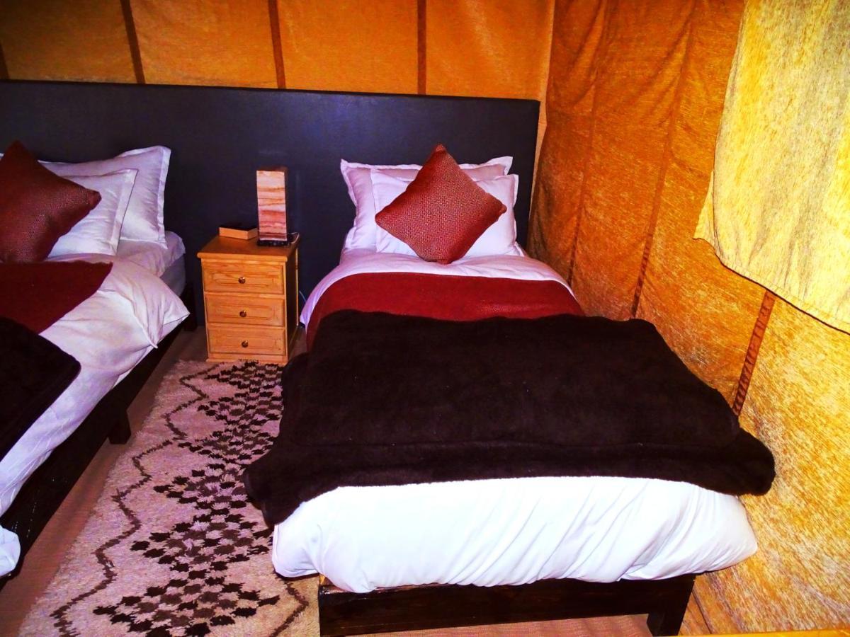 Готель Camel Trips Luxury Camp Мерзуга Екстер'єр фото