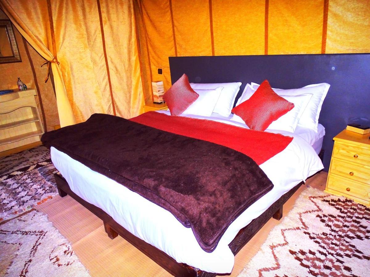 Готель Camel Trips Luxury Camp Мерзуга Екстер'єр фото
