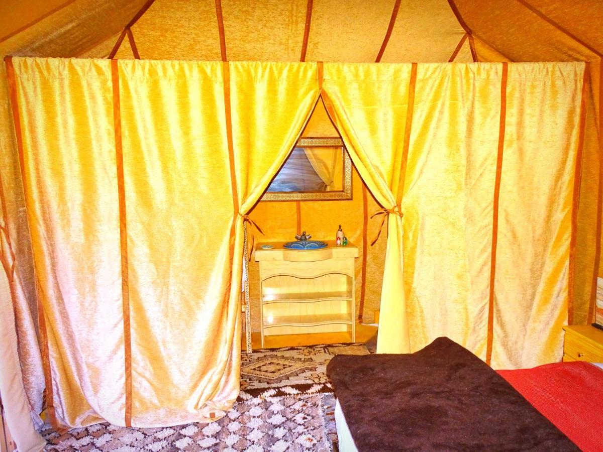 Готель Camel Trips Luxury Camp Мерзуга Екстер'єр фото