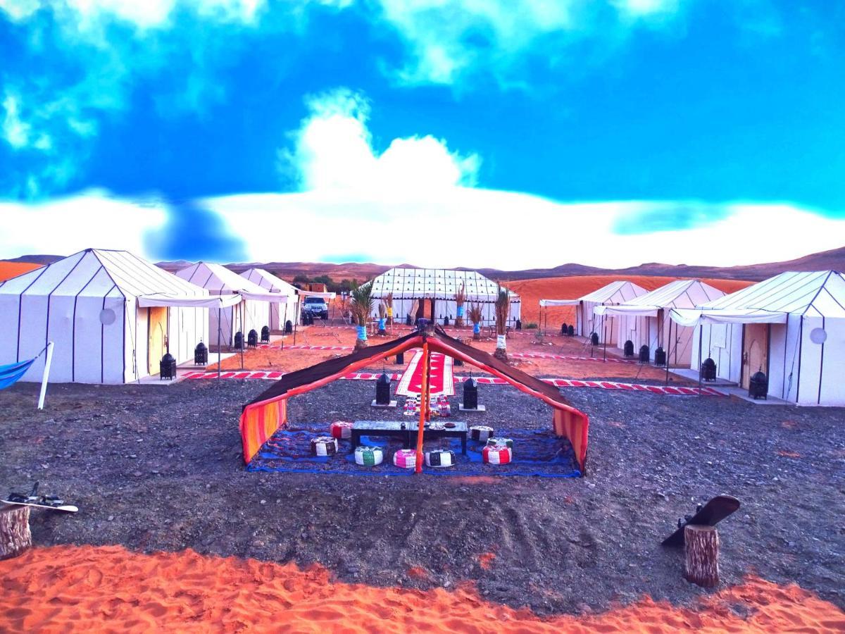 Готель Camel Trips Luxury Camp Мерзуга Екстер'єр фото