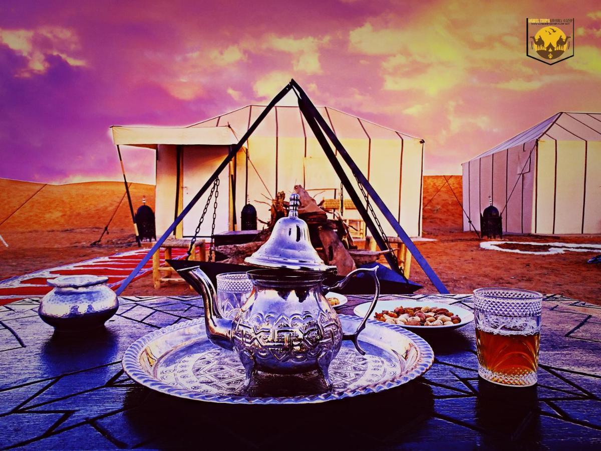 Готель Camel Trips Luxury Camp Мерзуга Екстер'єр фото