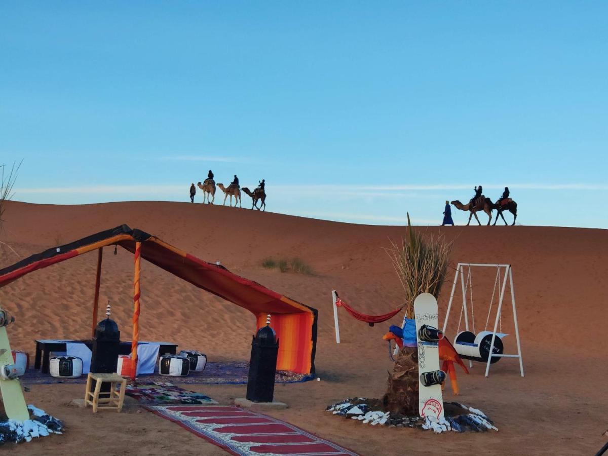 Готель Camel Trips Luxury Camp Мерзуга Екстер'єр фото