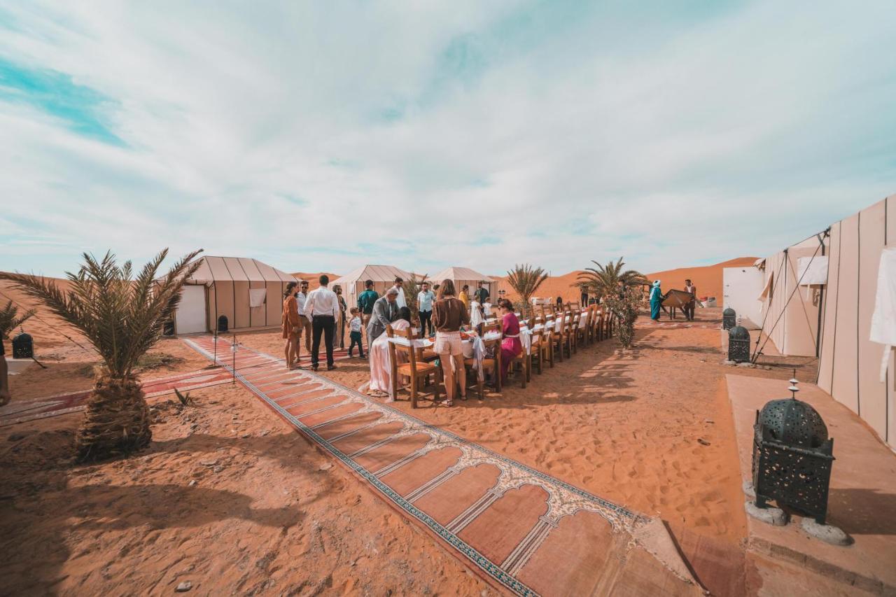 Готель Camel Trips Luxury Camp Мерзуга Екстер'єр фото