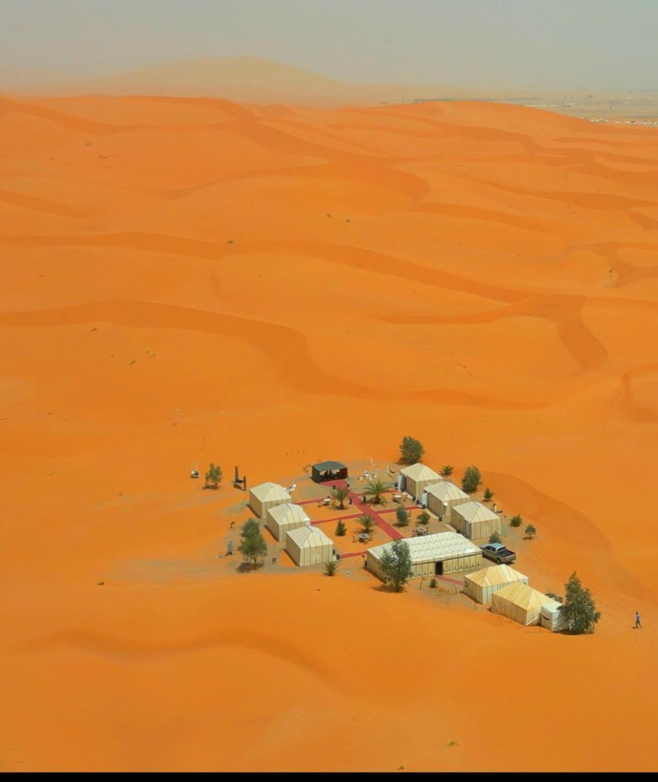 Готель Camel Trips Luxury Camp Мерзуга Екстер'єр фото